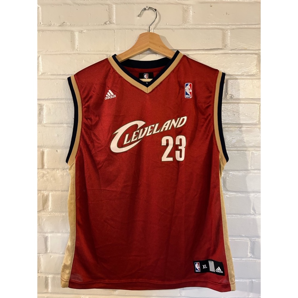 Vintage Reebok Lebron James Cleveland Cavaliers Jersey YOUTH XL 18-20 KIDS Cavs